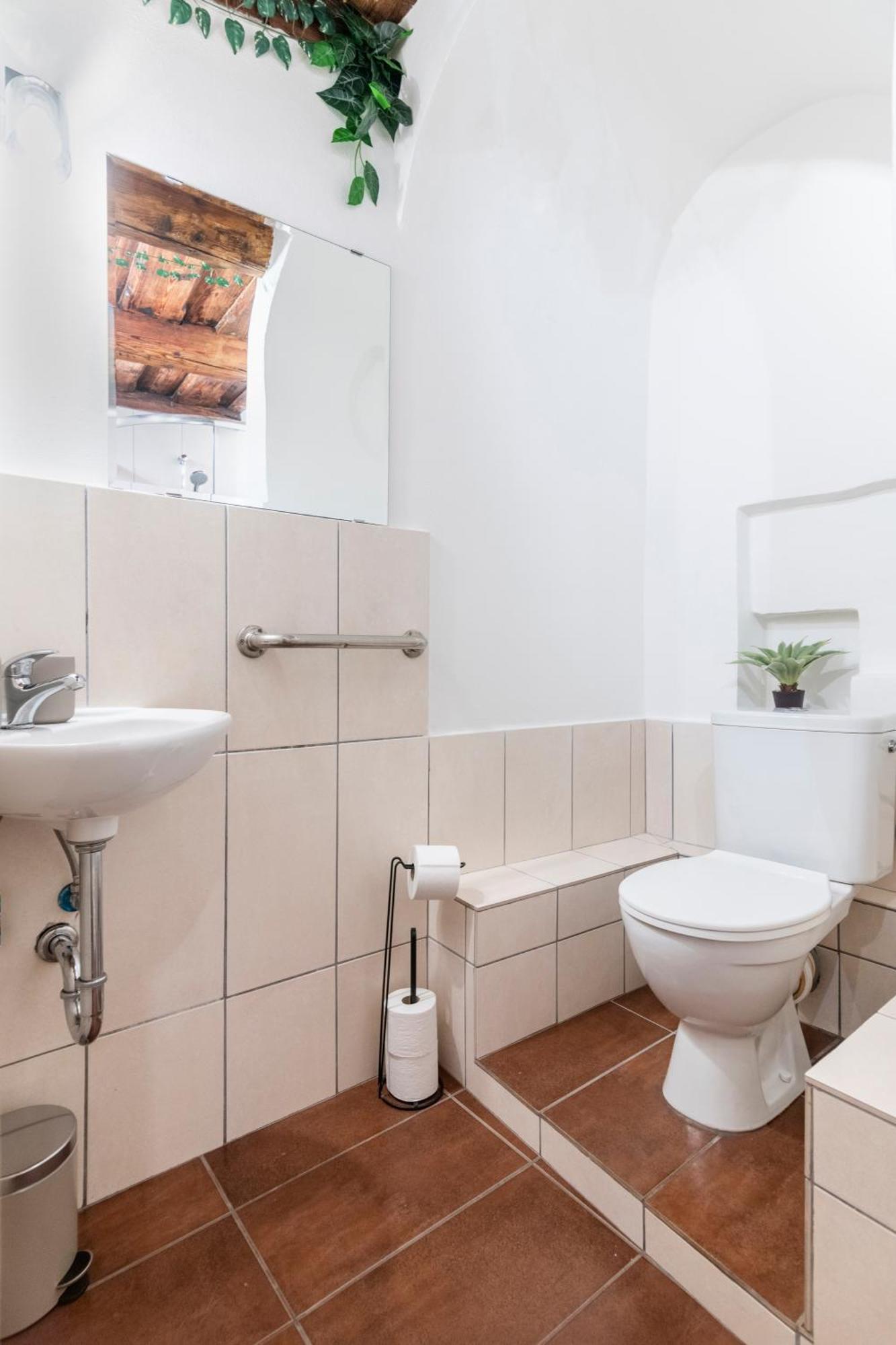 20 Seconds To Charles Bridge Apartment Praga Exterior foto
