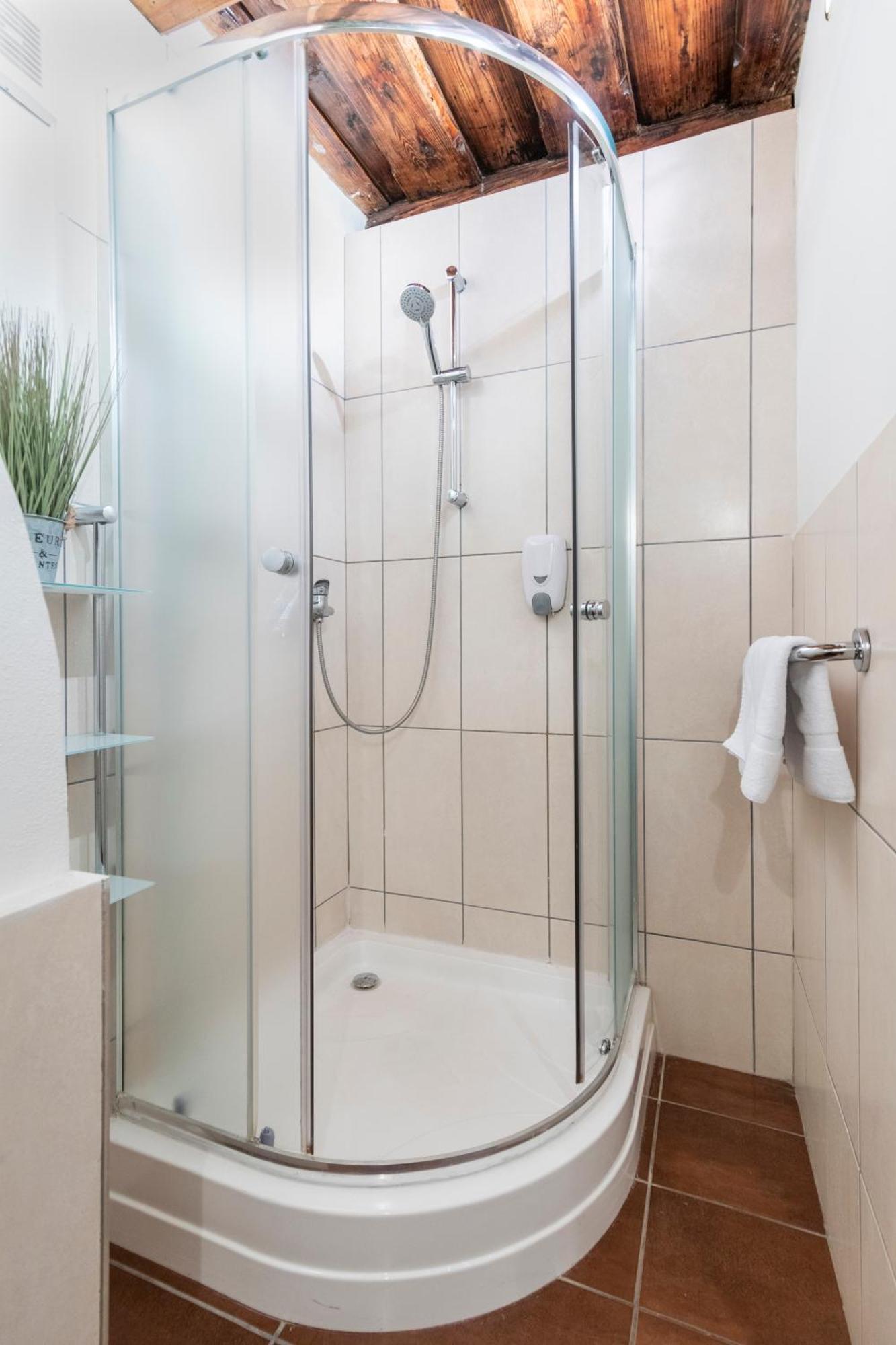 20 Seconds To Charles Bridge Apartment Praga Exterior foto