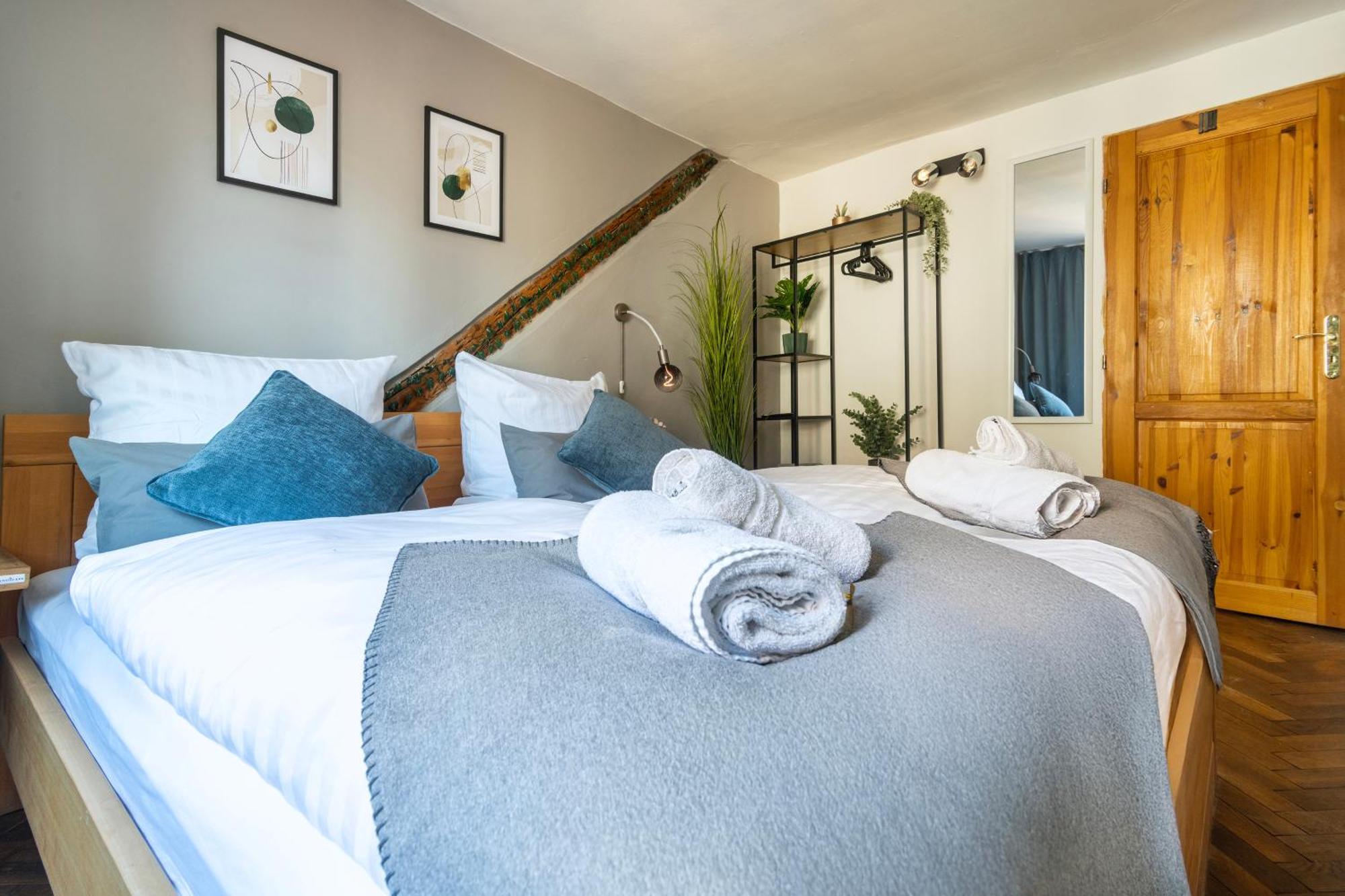 20 Seconds To Charles Bridge Apartment Praga Exterior foto